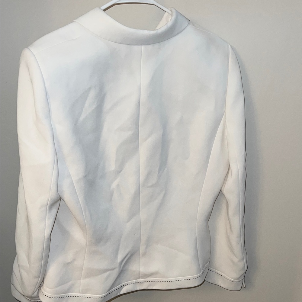 Tahari White Women's Blazer with Stitch Detail - Picture 2 of 2